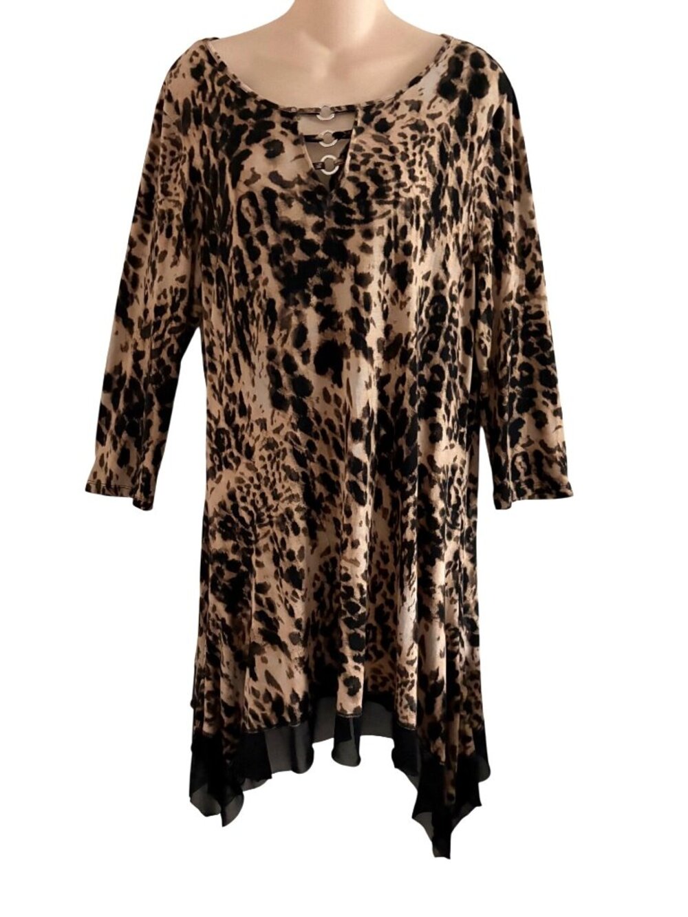 Cable & Gauge XL Leopard Print Tunic Dress Asymmetrical Hem Ring Detail Stretch